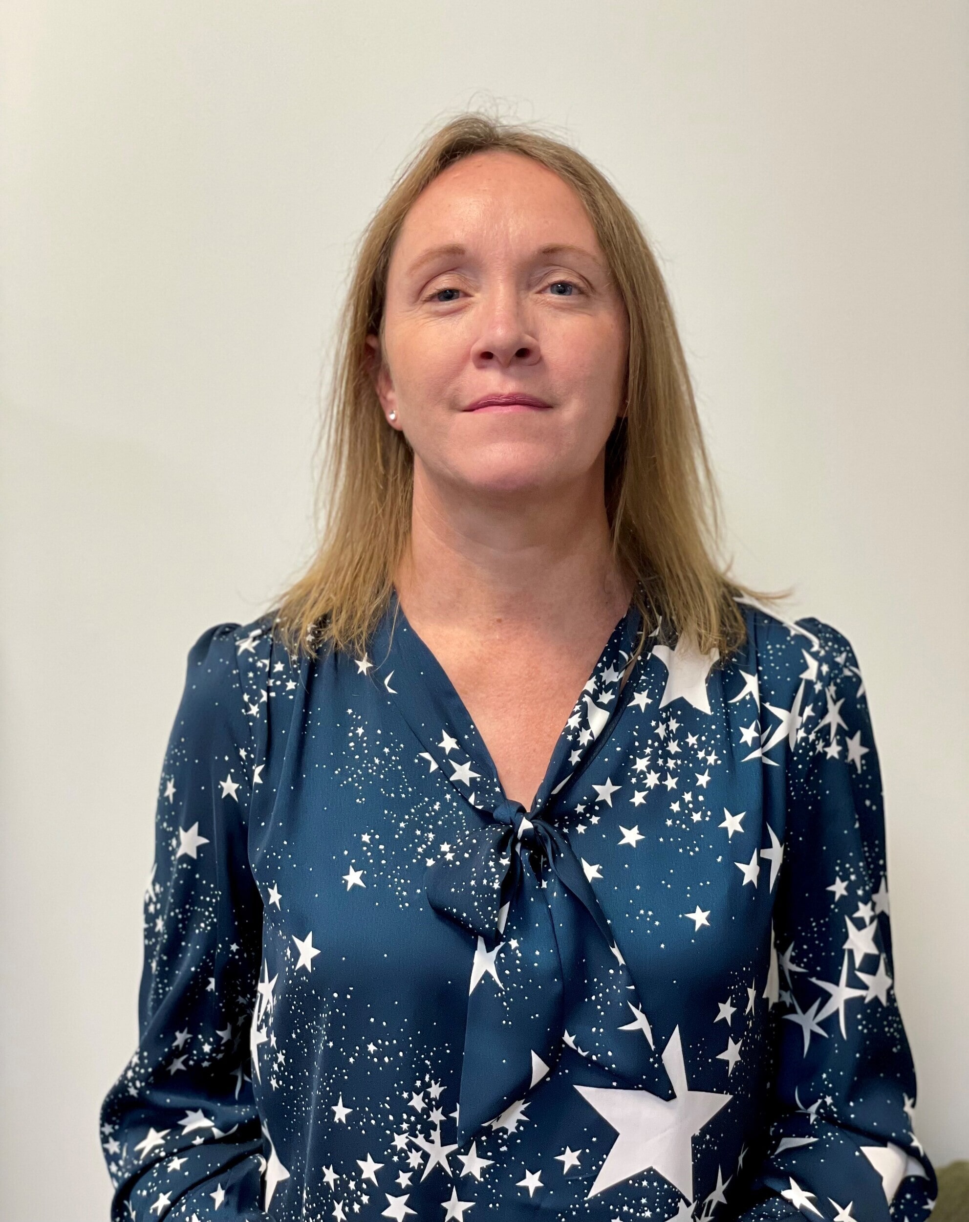 Mrs Caroline Williams-min